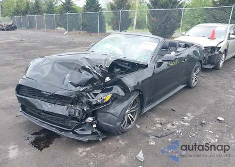 2017 Ford Mustang Ecoboost Premium z USA, uszkodzony, nr VIN 1FATP8UHXH5254892